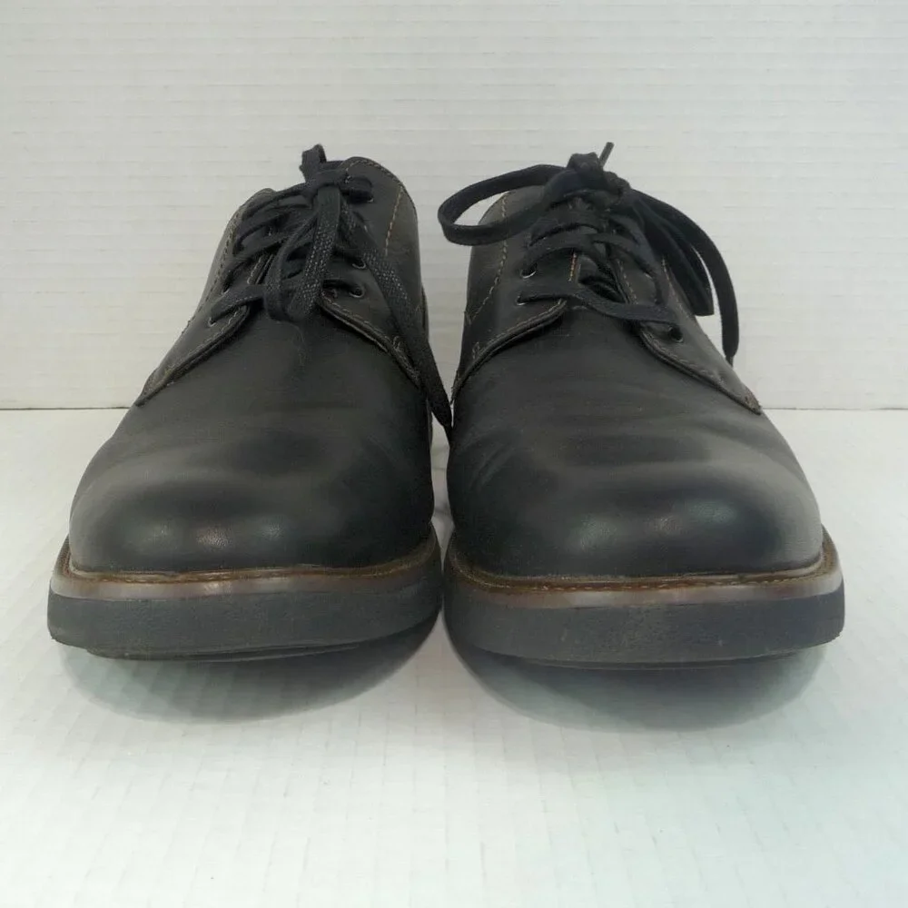 DOCKERS BLACK LEATHER SHOES SIZE 11